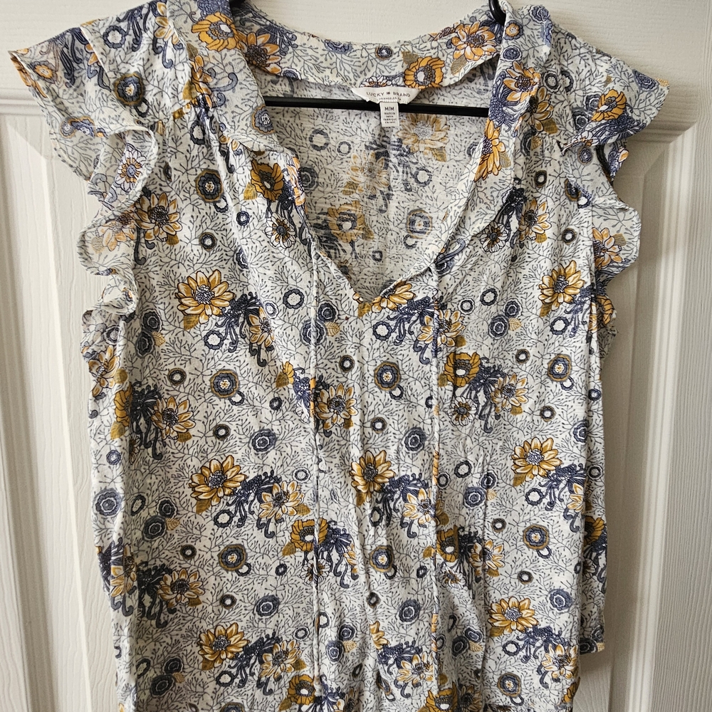 Floral Ruffle Sleeve Top